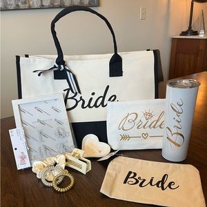 Bridal Bliss Package! 11 items included total. Perfect for a last min gift ❤️